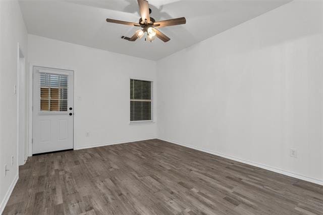 Building Photo - 913 Jenni Dr