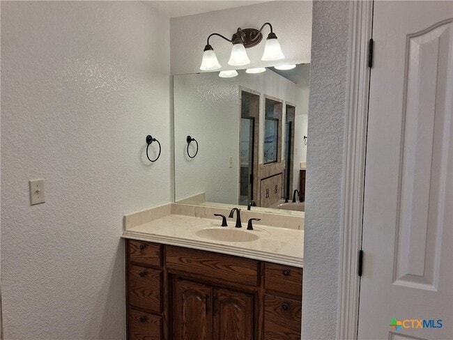 Building Photo - 2604 Green Giant Dr