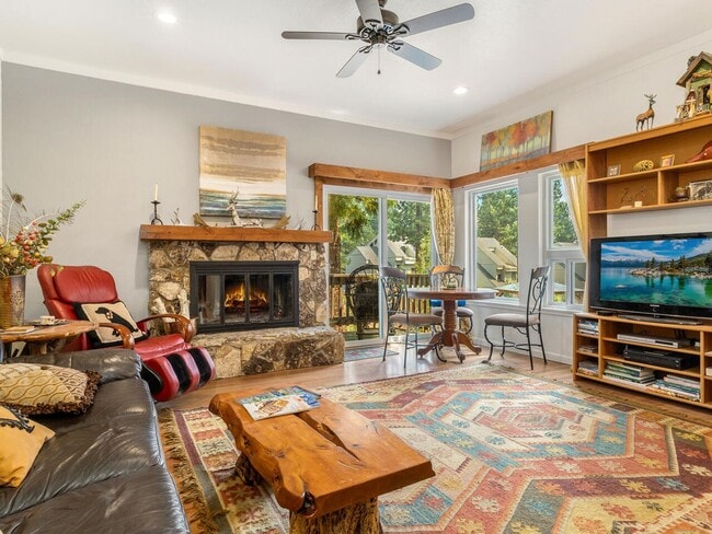 Primary Photo - Incline Village: Condo - 2 Bedrooms, 2 Bat...