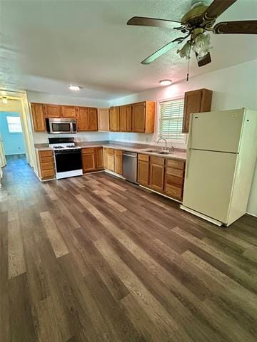 Building Photo - 206 W King St