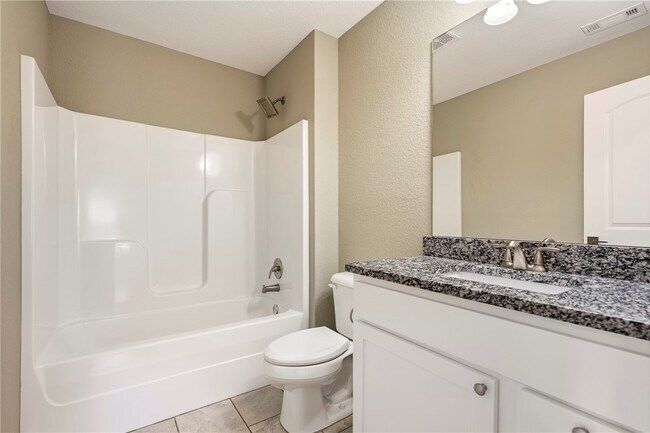 Building Photo - 121 Carrington Ave