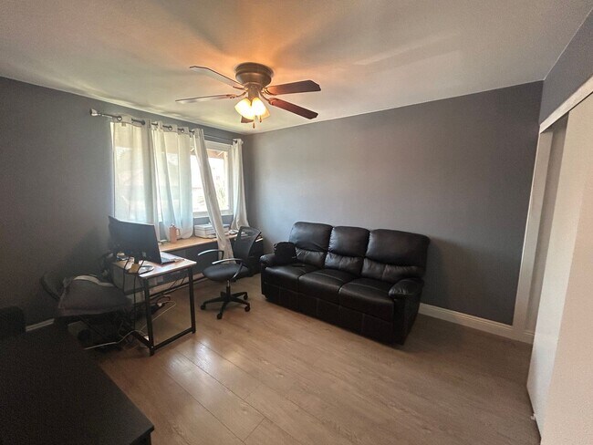 Building Photo - Upgraded 4-Bedroom Home in Gated Green Riv...