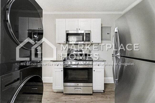 Building Photo - 2984 Semmes St