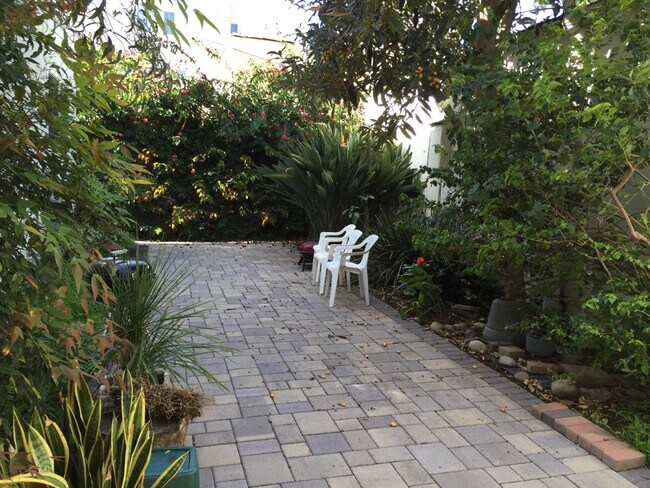 garden - 1640 Berkeley St