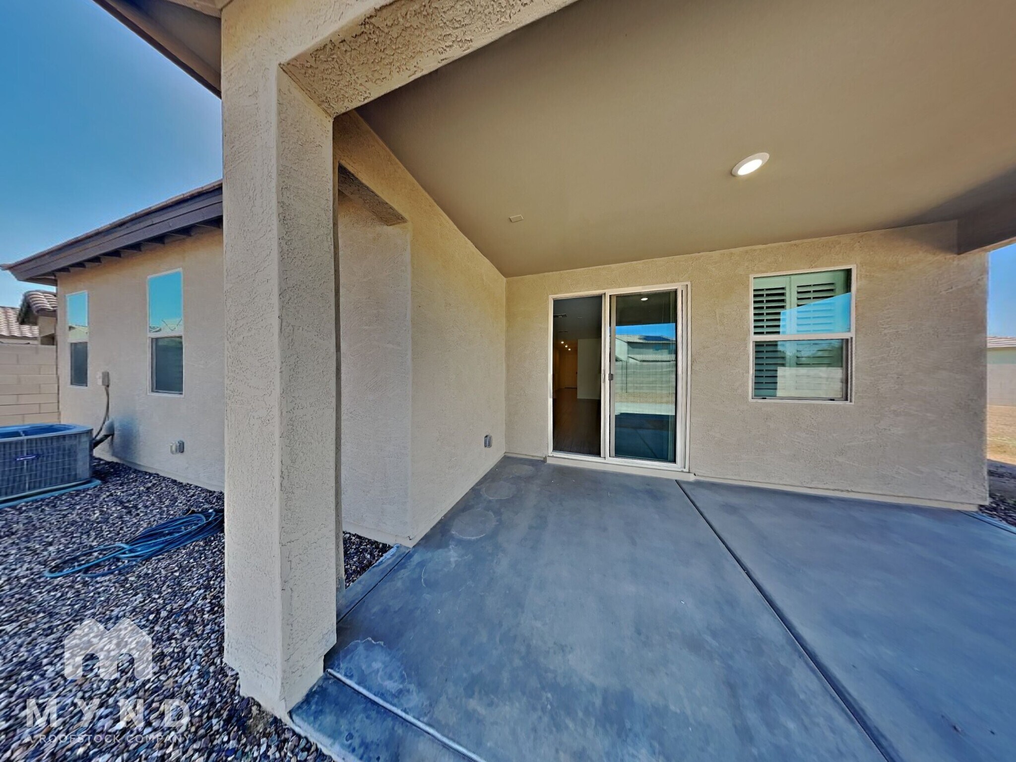 Building Photo - 7325 S 33rd Ln