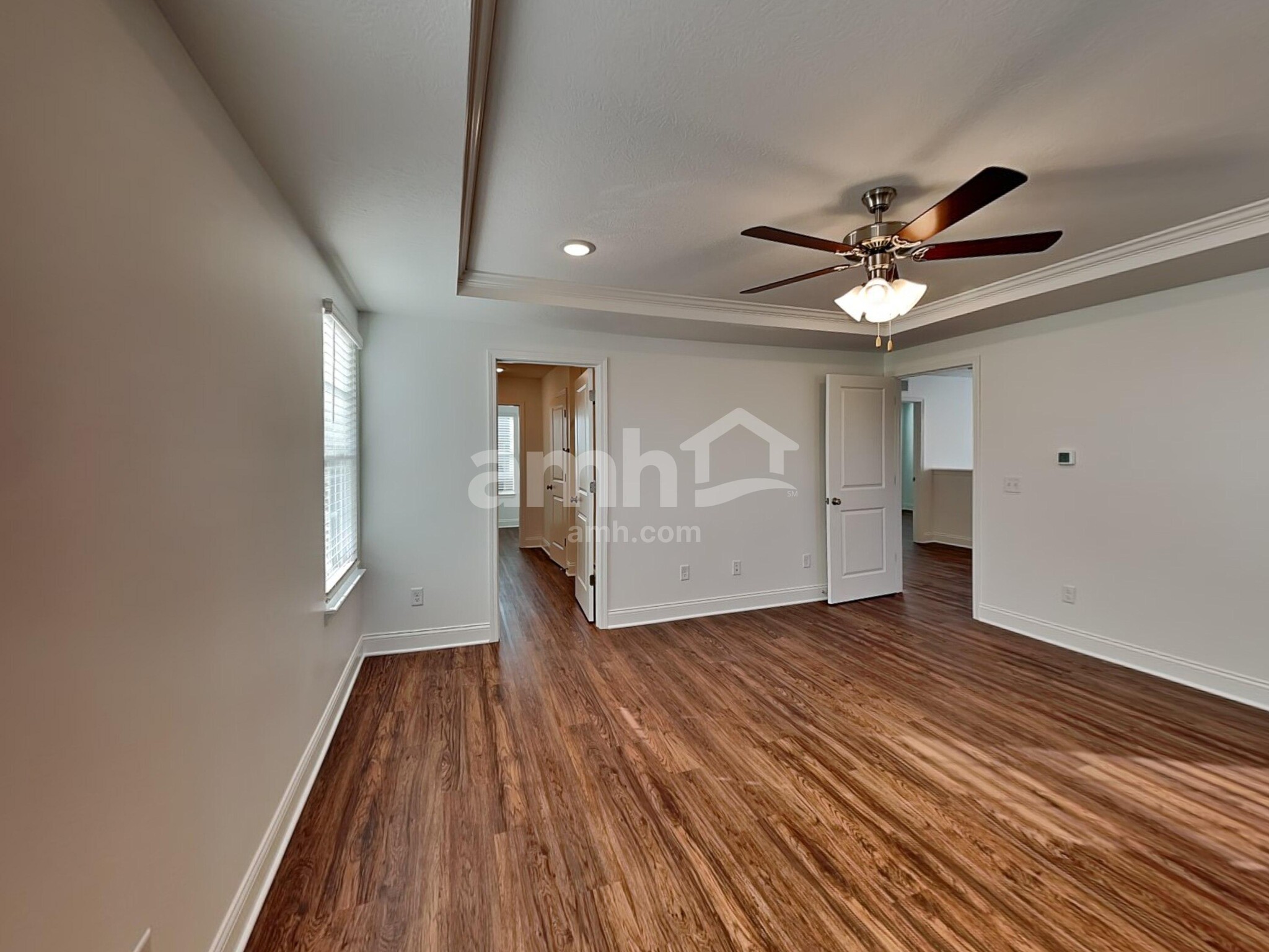 Building Photo - 419 Golden Maple Pl