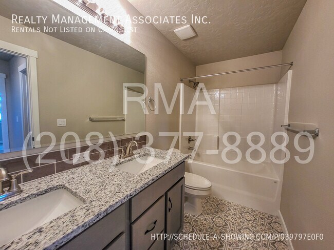 Building Photo - Brand New Luxury 4 Bedroom Townhome in Wes...