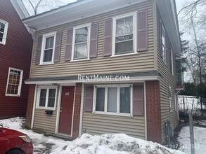 Building Photo - 17 Hudson St