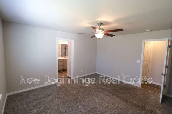 Building Photo - 4834 Olympus Dr