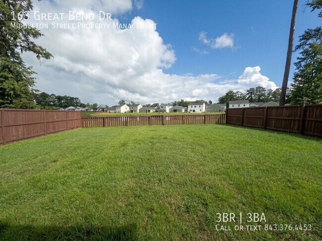 Building Photo - 163 Great Bend Dr
