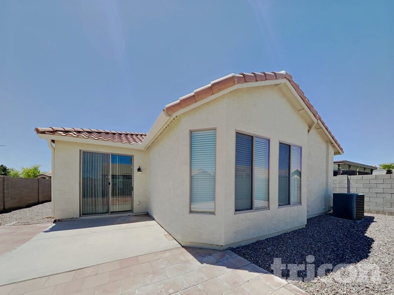 Building Photo - 45960 W Barbara Ln