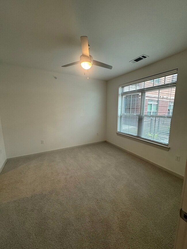 Building Photo - 4465 S Preston Rd