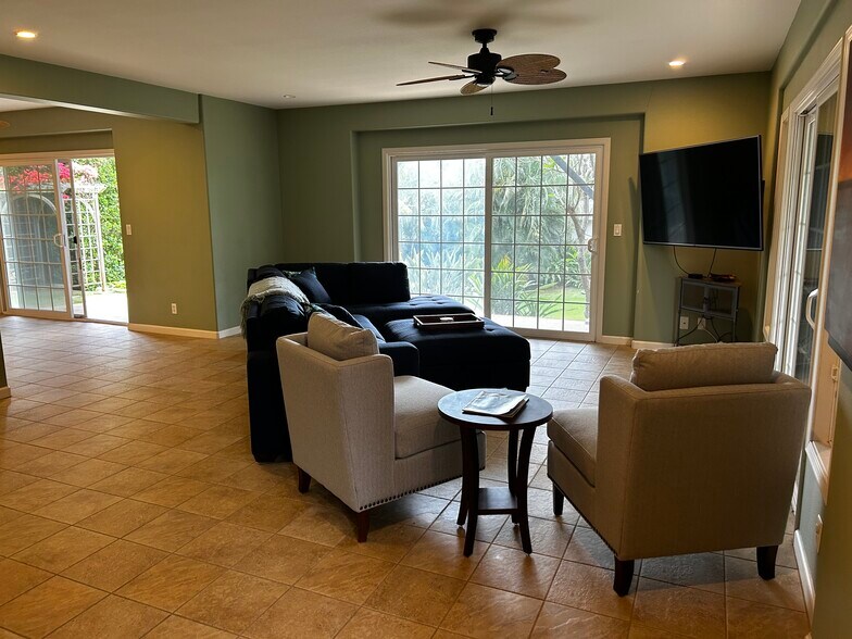 Building Photo - 5142 Lawai Rd