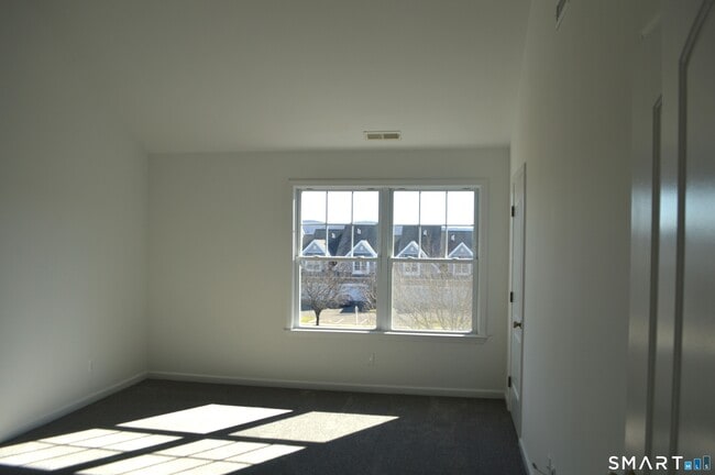 Building Photo - 19 Sampson Terrace