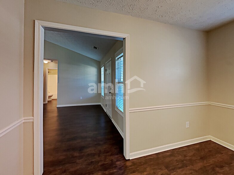 Building Photo - 4190 Eden Valley Dr
