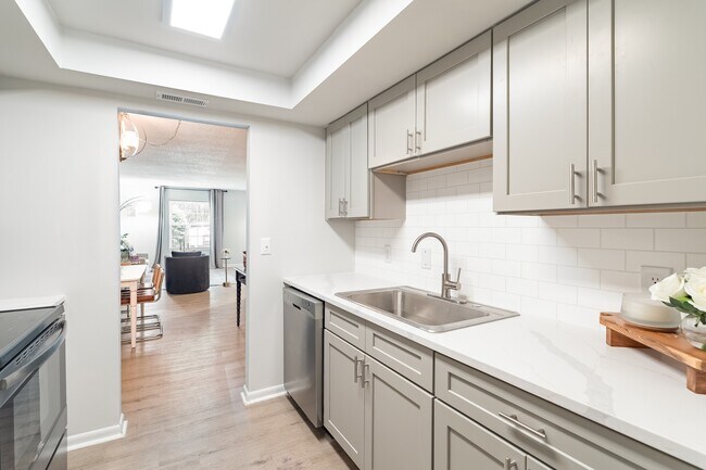 Building Photo - Faris Residences Georgetown