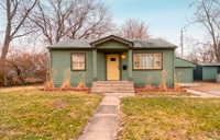 Building Photo - 205 Hickory Ave