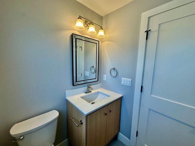 Building Photo - Beautiful, Brand New Sunnyvale Home -Walk ...