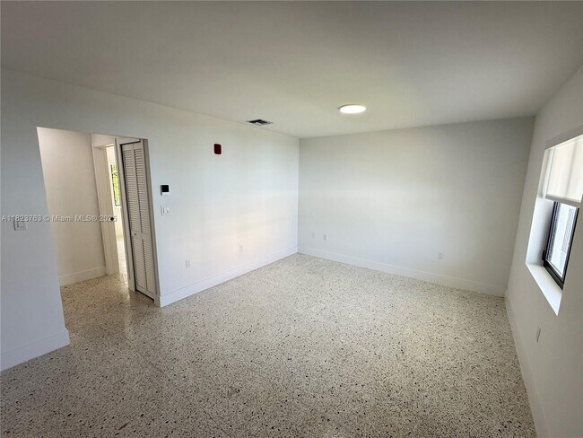 Building Photo - 180 NE 57th St