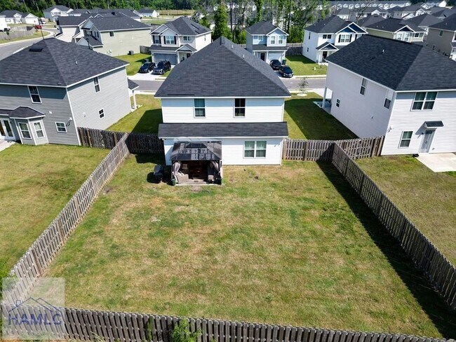Building Photo - 840 Abode Ave