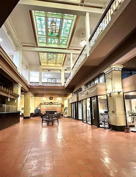Main lobby of Placer - 21 N Last Chance Gulch