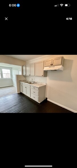 Building Photo - 1200 Girard St