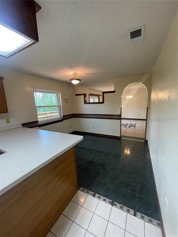 Building Photo - 121 Sweet Gum Dr