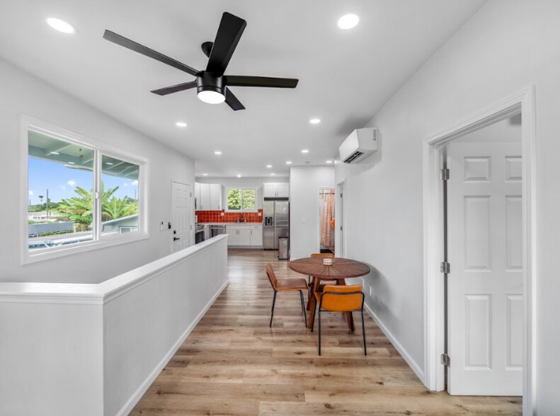 Building Photo - 1576 California Ave