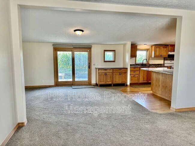 Building Photo - 13515 Weld County Rd 5