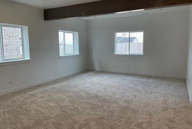 Building Photo - Coming soon! 5 Bedroom/2.5 Bathroom unit i...