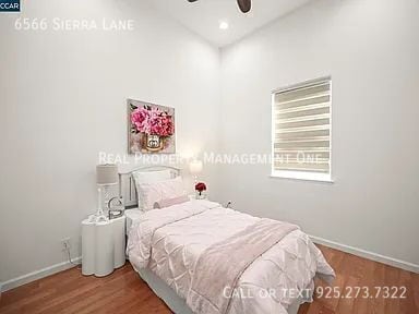 Building Photo - 6566 Sierra Ln