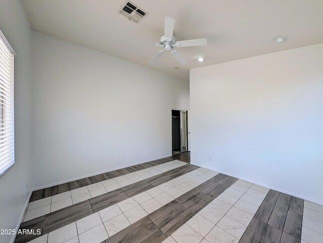 Building Photo - 3028 N 109th Ave