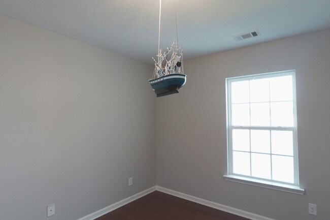 Building Photo - Available Soon!