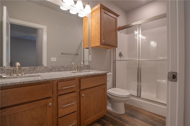 Building Photo - 1723 Booker Cir