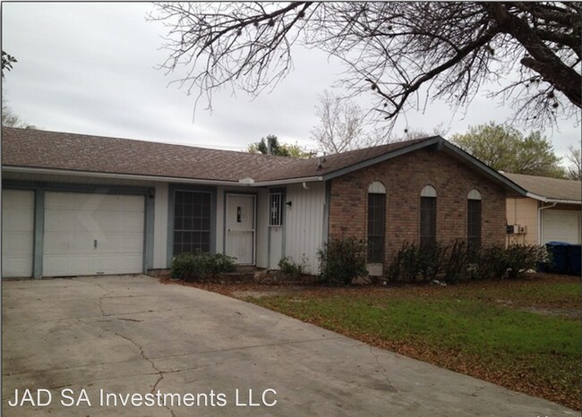Primary Photo - 3 br, 2 bath House - 5055 Binz Engleman