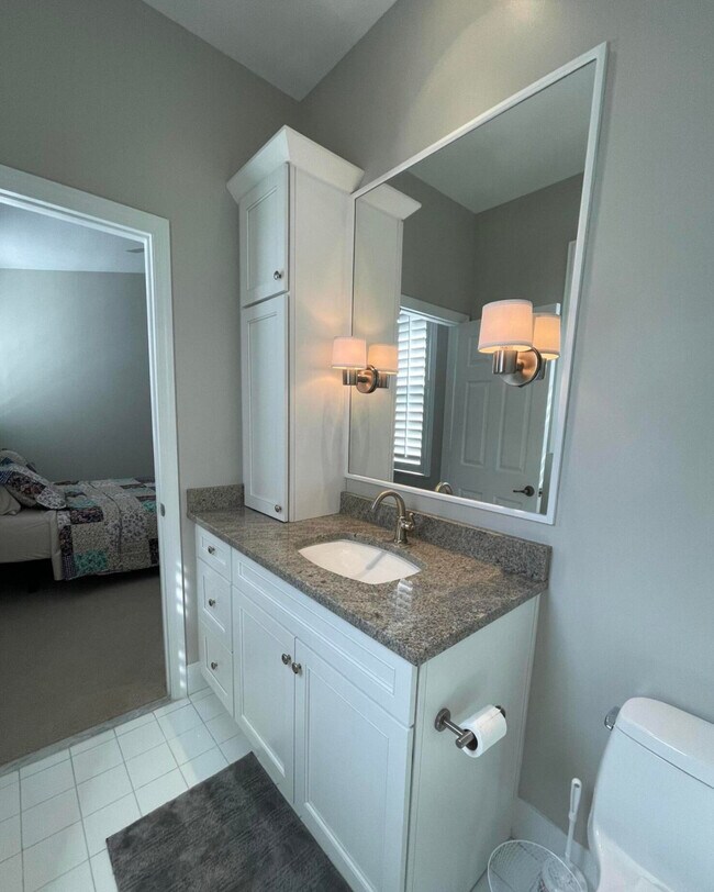 Building Photo - 1703 Pierside Cir