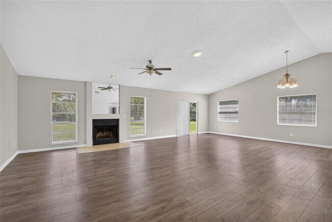 Building Photo - 1206 Sail Way