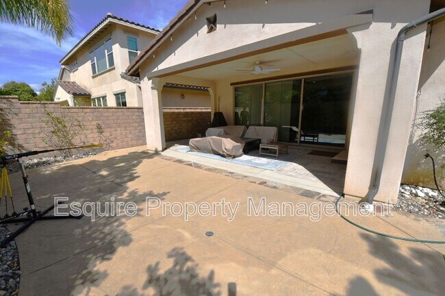 Building Photo - 505 Elm Cottage Ct