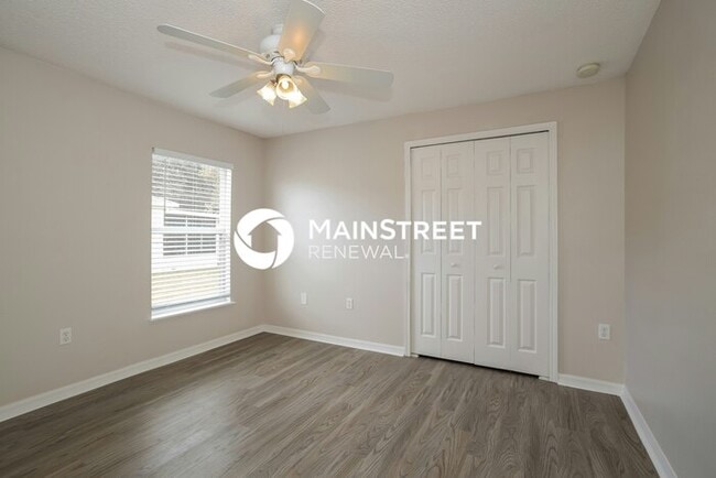 Building Photo - 3 Bedroom Pet-Friendly Home in St. Cloud, FL with Main Street Renewal