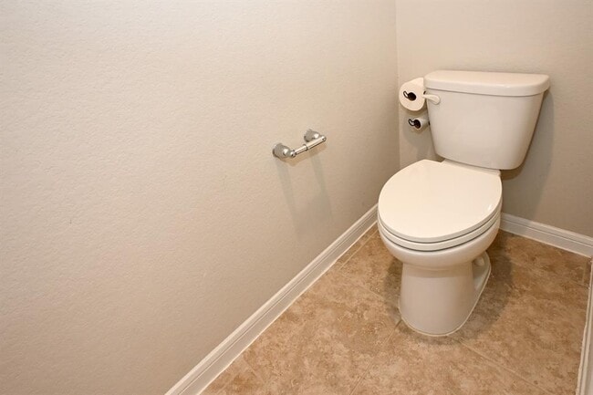Building Photo - 29354 Dunns Creek Ct