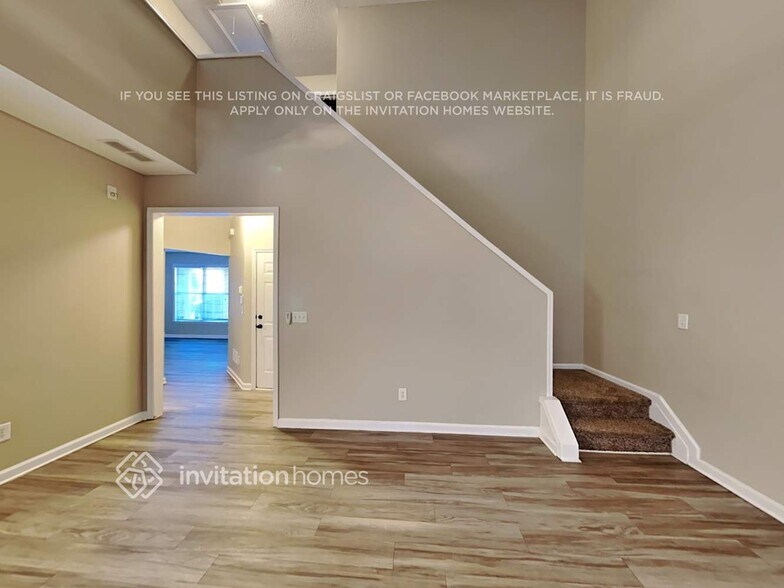 Building Photo - 665 Alstonefield Dr