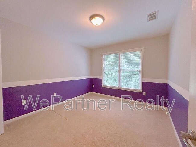 Building Photo - 280 Graystone Way