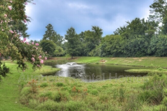 Building Photo - 2515 Ctr W Pkwy