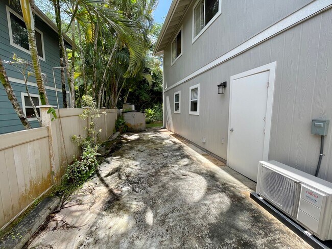 Building Photo - PET FRIENDLY 3 Bed/ 2.5 Bath Home with PV for LOW Electricity in Mililani!!