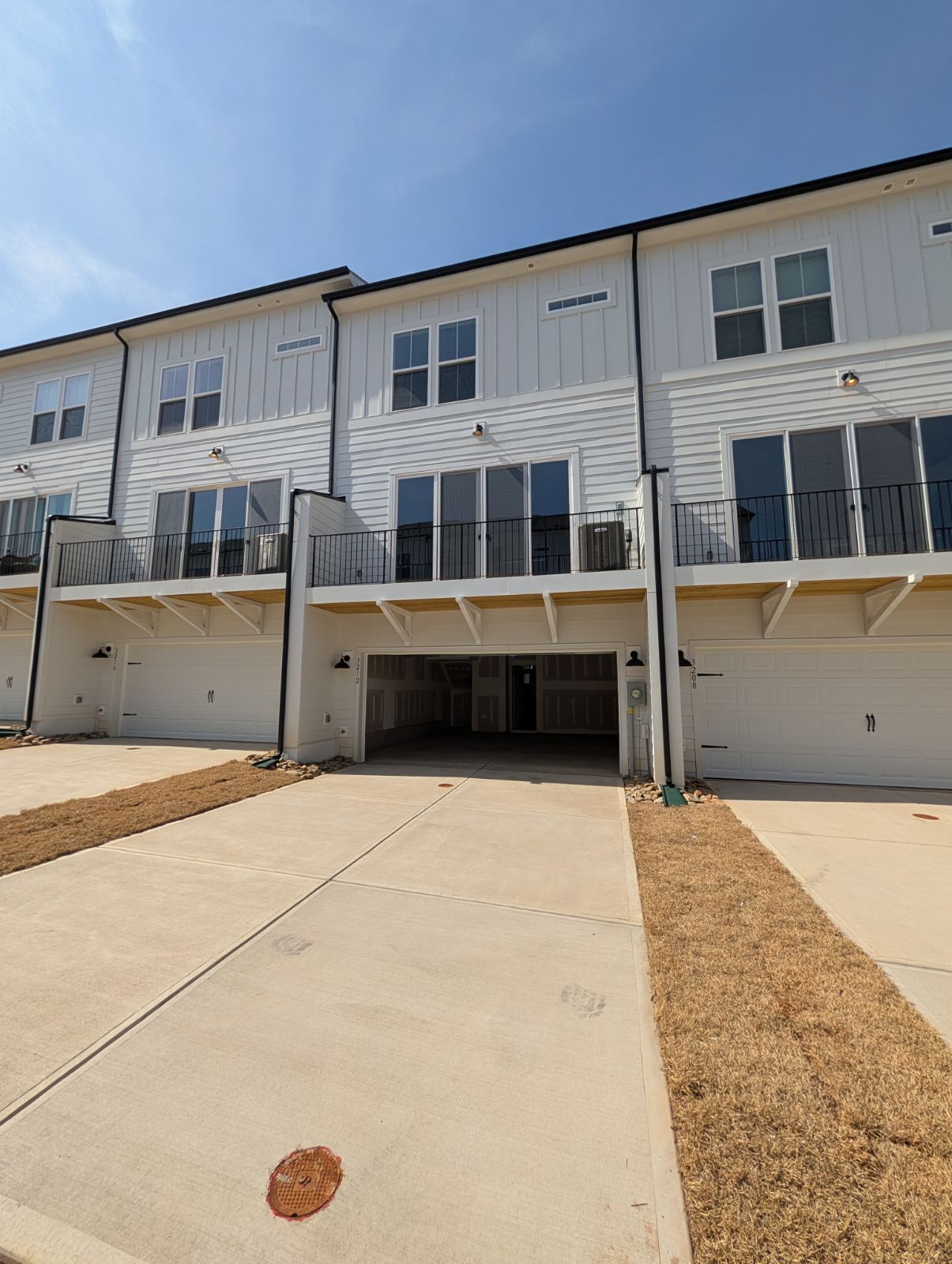 Building Photo - 3212 Drift St