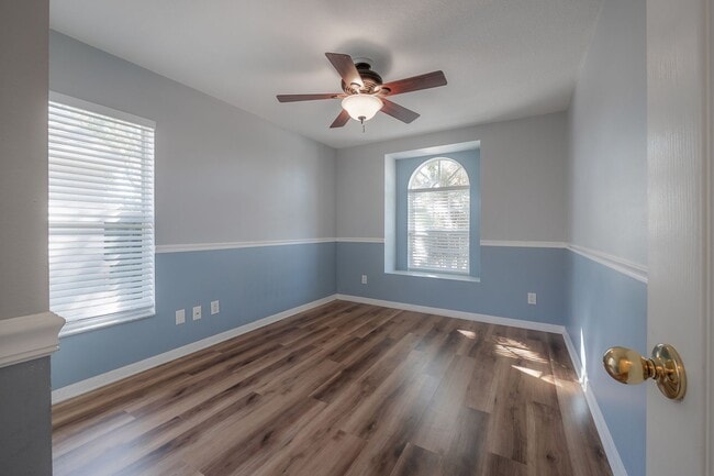 Building Photo - Brandon - 3 Bedroom 2 Bath Home in Gated C...