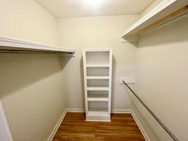 Building Photo - 3/2 For Rent in Madison! *MOVE IN SPECIAL*