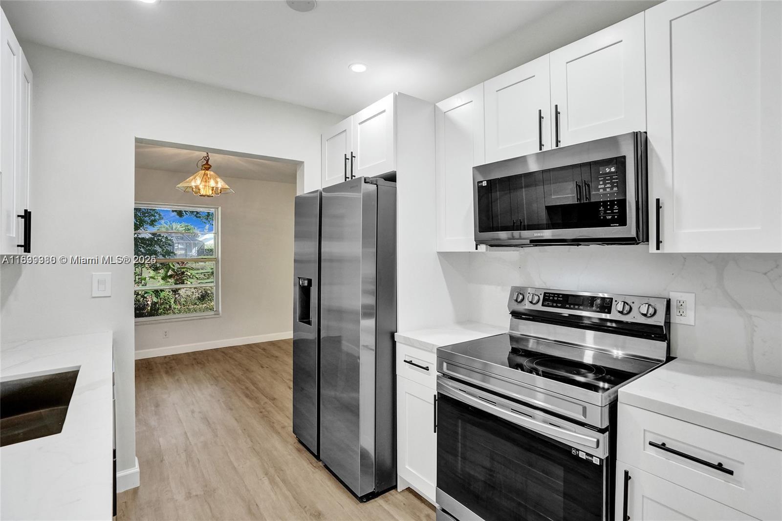 Building Photo - 4103 NW 75th Ave