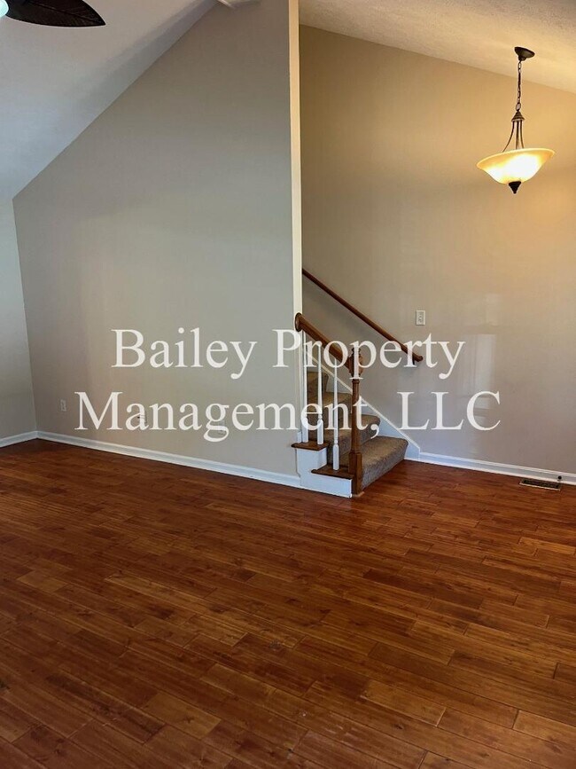 Building Photo - 5117 Rising Oak Ct