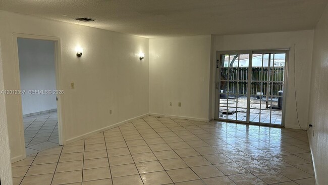 Building Photo - 21331 NW 39th Ave